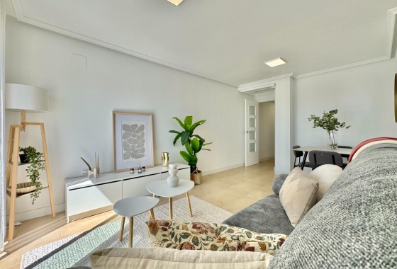 Resale - Apartment / flat - Torrevieja - PARQUE DE LAS NACIONES