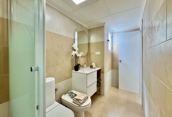 Resale - Apartment / flat - Torrevieja - PARQUE DE LAS NACIONES