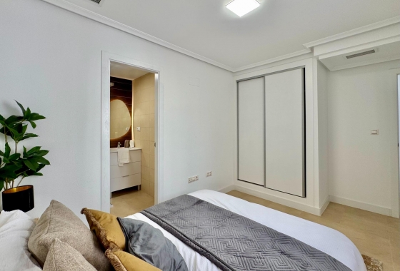 Resale - Apartment / flat - Torrevieja - PARQUE DE LAS NACIONES