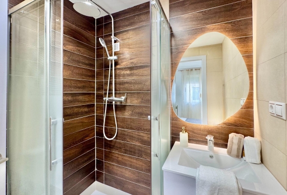 Resale - Apartment / flat - Torrevieja - PARQUE DE LAS NACIONES