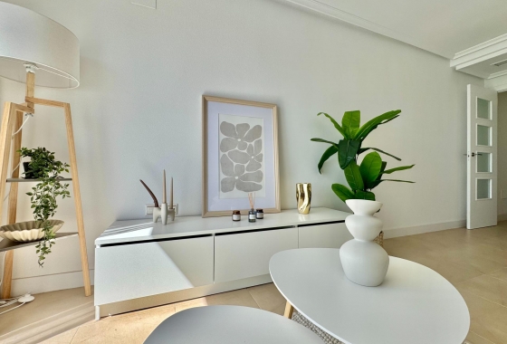 Resale - Apartment / flat - Torrevieja - PARQUE DE LAS NACIONES