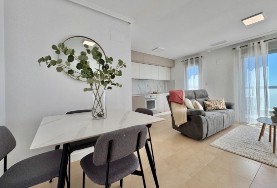 Resale - Apartment / flat - Torrevieja - PARQUE DE LAS NACIONES