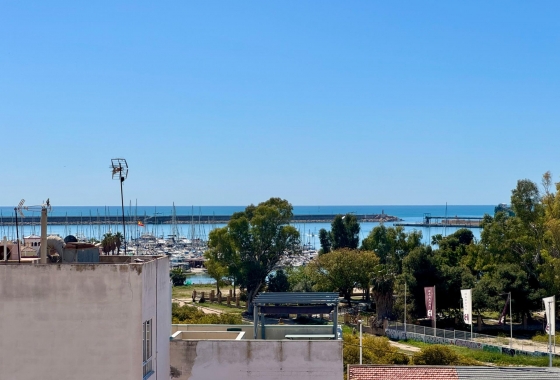 Resale - Apartment / flat - Torrevieja - PARQUE DE LAS NACIONES
