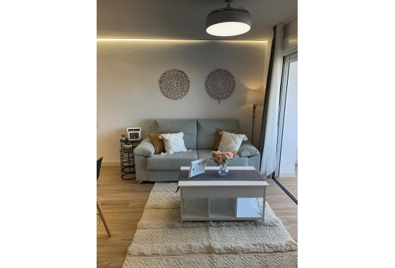 Перепродажа - Квартира - Torrevieja - Punta Prima