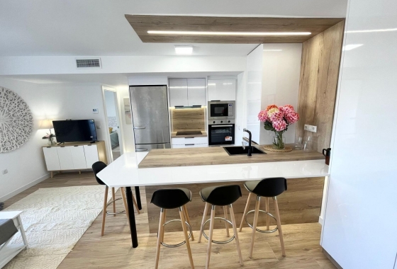 Перепродажа - Квартира - Torrevieja - Punta Prima