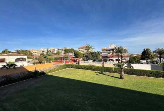 Перепродажа - Квартира - Torrevieja - Punta Prima