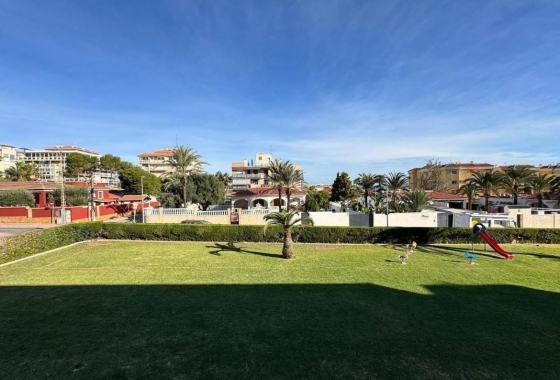 Перепродажа - Квартира - Torrevieja - Punta Prima