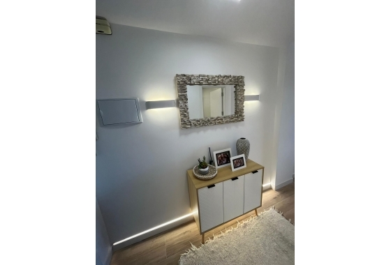 Перепродажа - Квартира - Torrevieja - Punta Prima