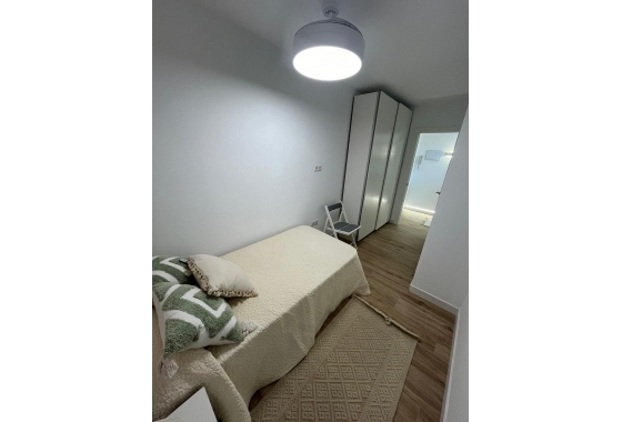 Перепродажа - Квартира - Torrevieja - Punta Prima