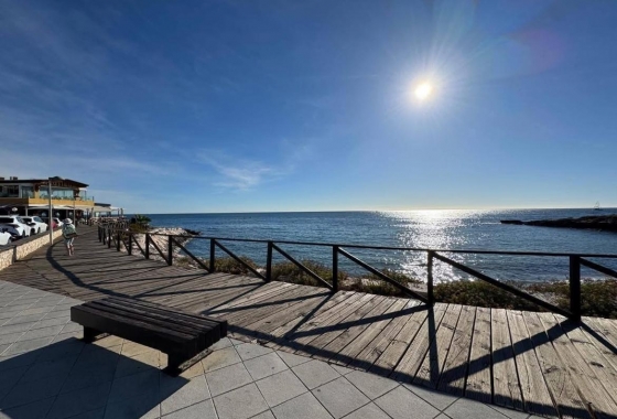 Перепродажа - Квартира - Torrevieja - Punta Prima