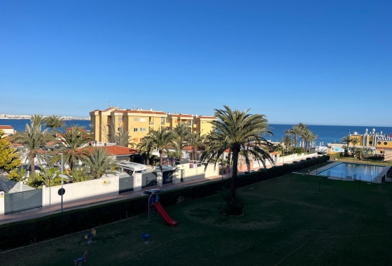 Перепродажа - Квартира - Torrevieja - Punta Prima