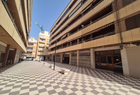 Resale - Apartment / flat - Torrevieja - Playa del Acequión