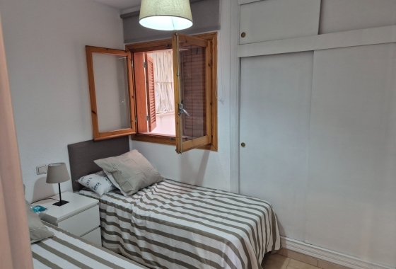 Reventa - Apartamento / piso - Torrevieja - El acequión