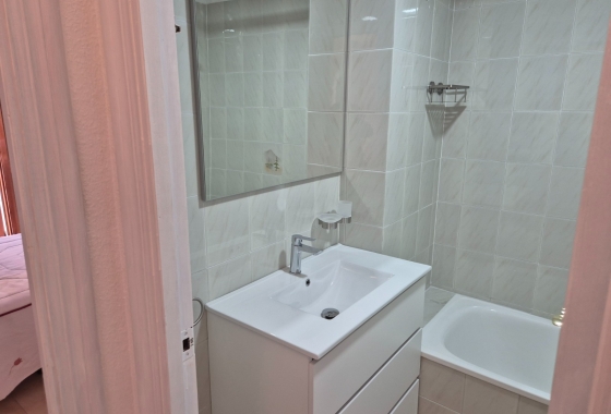 Reventa - Apartamento / piso - Torrevieja - El acequión