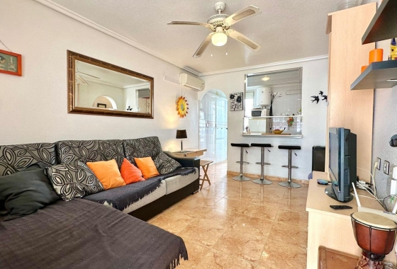 Resale - Bungalow - Torrevieja - La Siesta - El Salado -  Torreta