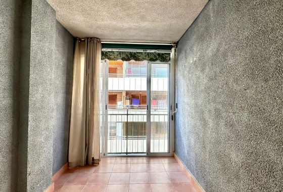 Wiederverkauf - Wohnung - Torrevieja - Playa del Acequión