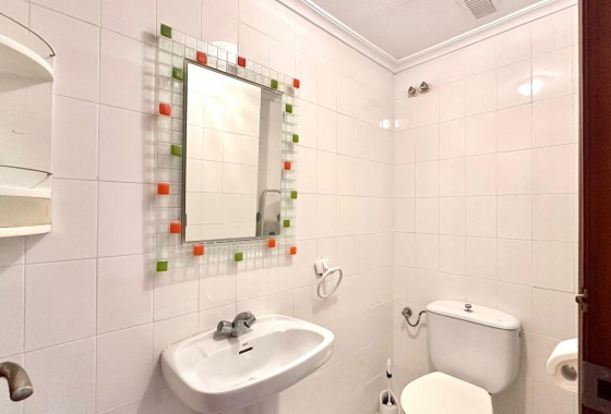 Wiederverkauf - Wohnung - Torrevieja - Playa del Acequión