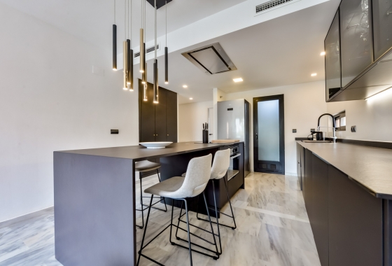 Wiederverkauf - Wohnung - Villajoyosa - La Cala