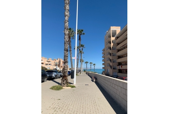 Reventa - Apartamento / piso - Torrevieja - Cabo Cervera