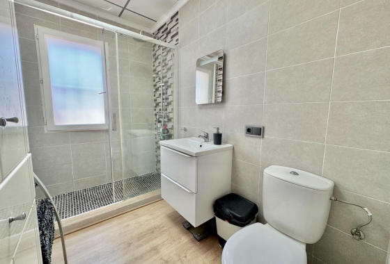 Resale - Villa - Dolores - Comunidad Valenciana