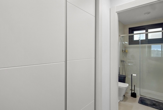 Resale - Apartment / flat - Pilar de la Horadada - Costa Blanca