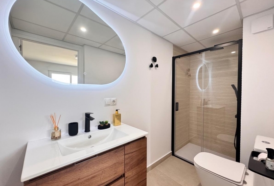 Reventa - Apartamento / piso - Torrevieja - Acequion