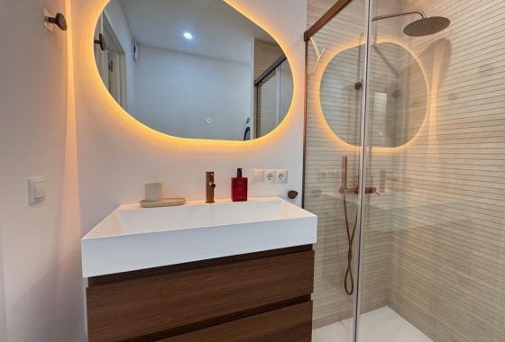 Reventa - Apartamento / piso - Torrevieja - Acequion