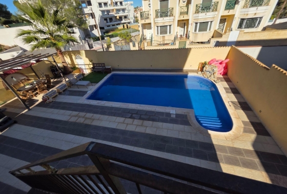 Перепродажа - Вилла - Orihuela Costa - Villamartín-las Filipinas