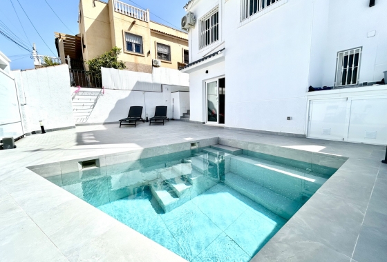 Перепродажа - Вилла - Orihuela Costa - Costa Blanca