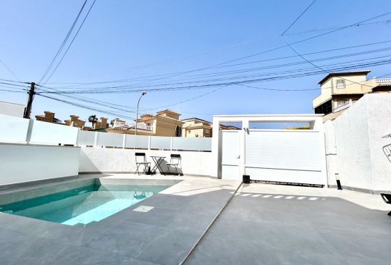 Перепродажа - Вилла - Orihuela Costa - Costa Blanca