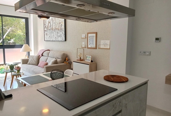 Återförsäljning - Lägenhet / lägenhet - Torrevieja - Estacion De Autobuses