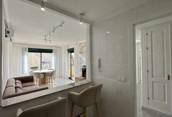 Resale - Apartment / flat - Orihuela Costa - Costa Blanca