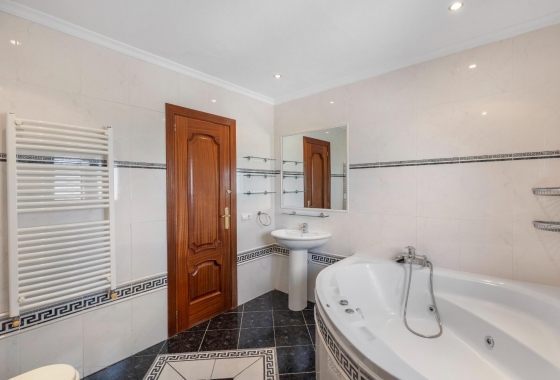 Resale - Villa - Rojales - Pueblo Bravo