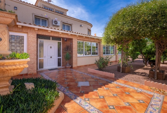 Перепродажа - Вилла - Torrevieja - El Chaparral