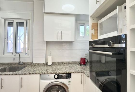 Resale - Bungalow - Torrevieja - Centro