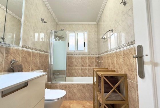 Resale - Bungalow - Torrevieja - Centro