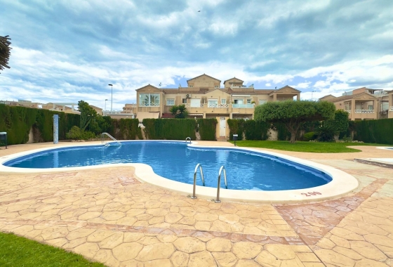 Resale - Bungalow - Torrevieja - Centro