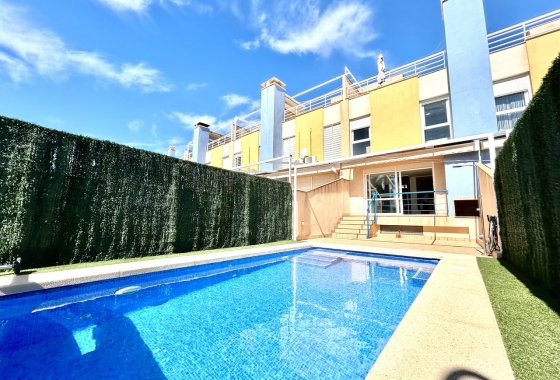 Resale - Townhouse - Orihuela Costa - Costa Blanca