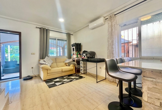 Перепродажа - Вилла - Orihuela Costa - Los Almendros-la Florida