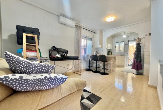 Перепродажа - Вилла - Orihuela Costa - Los Almendros-la Florida