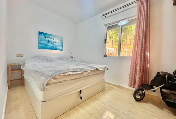 Перепродажа - Вилла - Orihuela Costa - Los Almendros-la Florida