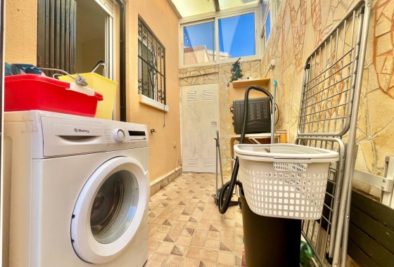 Перепродажа - Вилла - Orihuela Costa - Los Almendros-la Florida