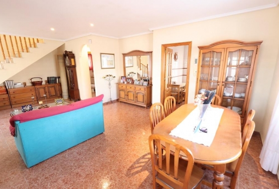 Resale - Villa - Torrevieja - Costa Blanca
