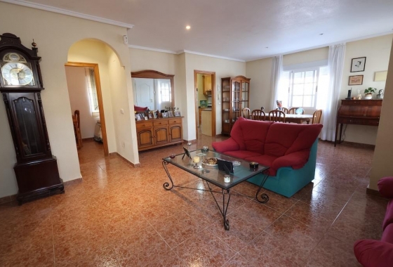 Resale - Villa - Torrevieja - Costa Blanca