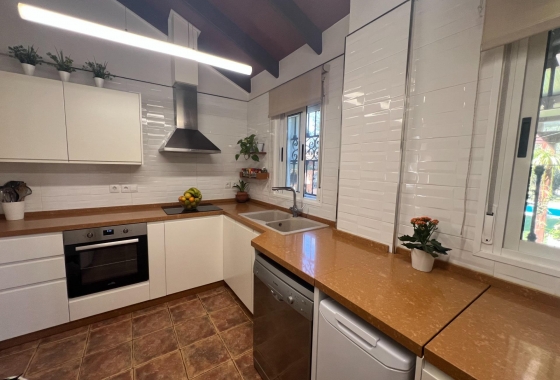 Перепродажа - Finca - Dolores - Comunidad Valenciana