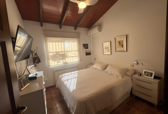 Перепродажа - Finca - Dolores - Comunidad Valenciana