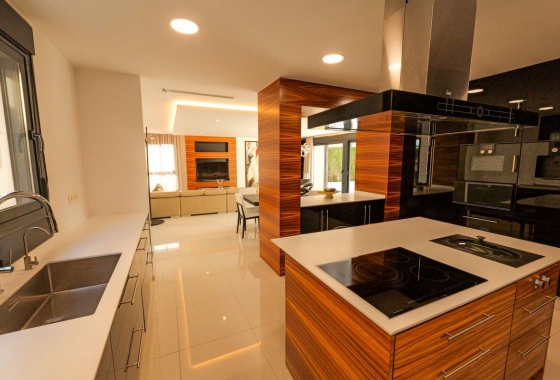 Новостройка - Вилла - Torrevieja