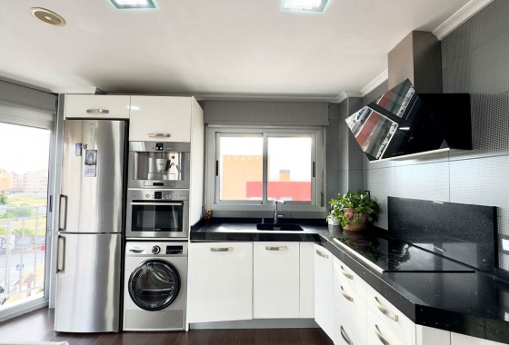 Перепродажа - Квартира - Torrevieja - Nueva Torrevieja - Aguas Nuevas