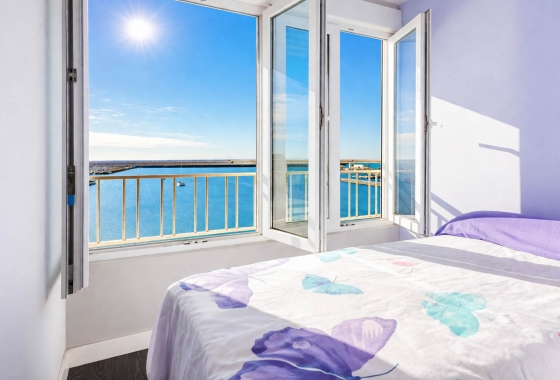 Resale - Apartment / flat - Torrevieja - Playa del Acequión
