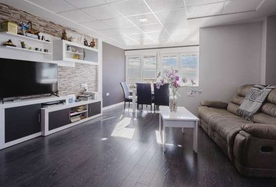 Resale - Apartment / flat - Torrevieja - Playa del Acequión